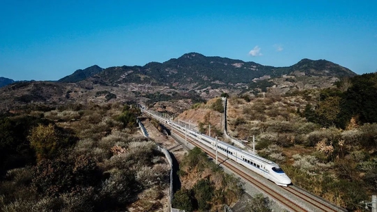 “郑州—信阳—武汉”旅游计次票业务明日起开通