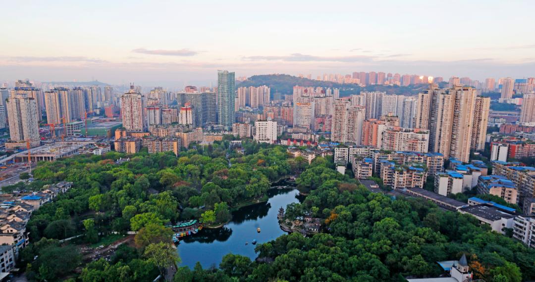 中国旅游“新”潮涌动