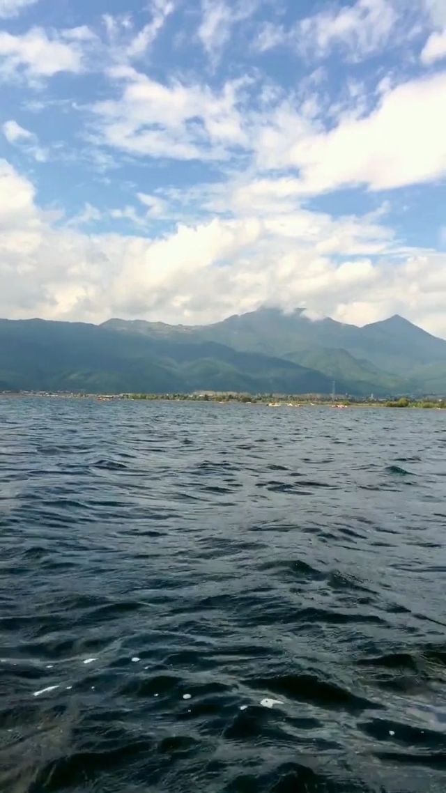 破浪济沧海 斩棘凌绝顶