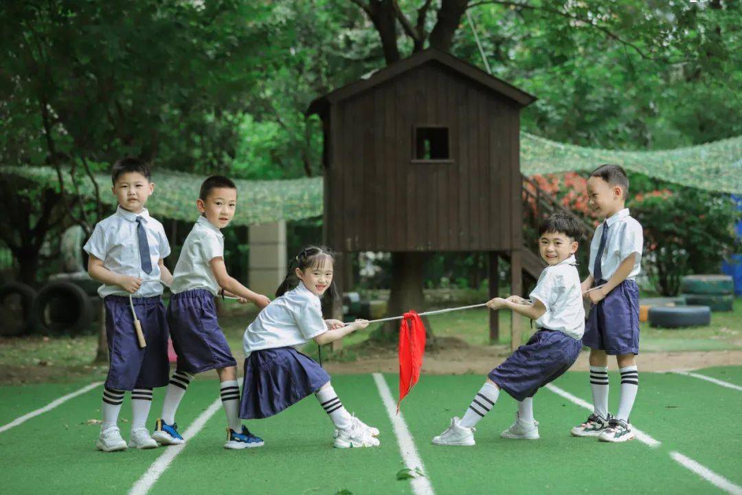 未来因你 灿若星河 城厢中心幼儿园开展大班毕业典礼